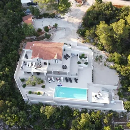 Guest house Hvar Vrbanj