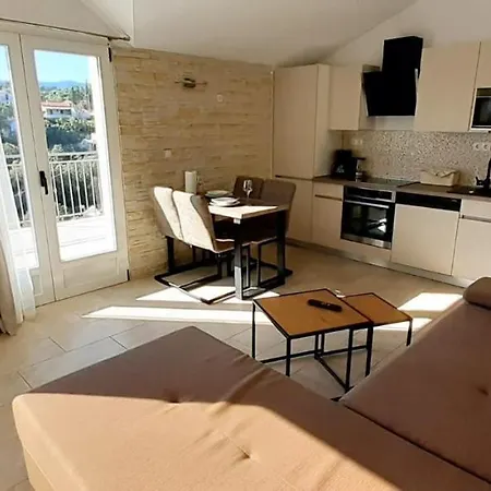 Guest house Hvar